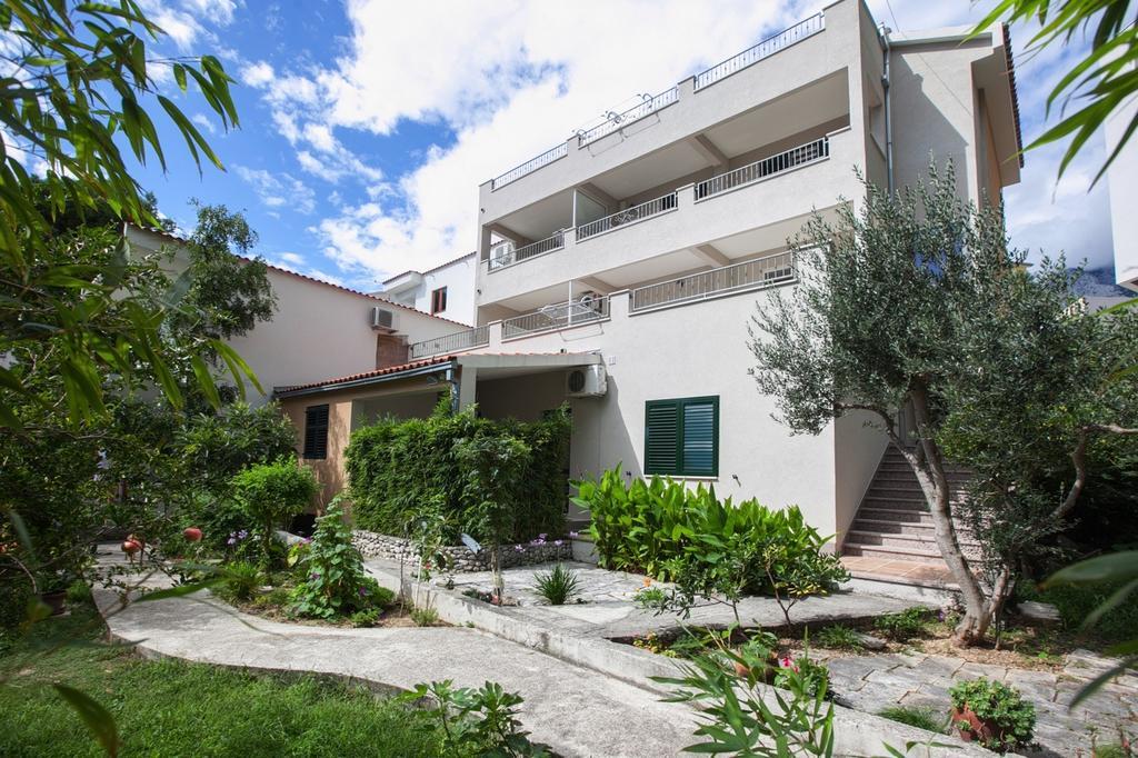Apartments Meri Makarska Zewnętrze zdjęcie